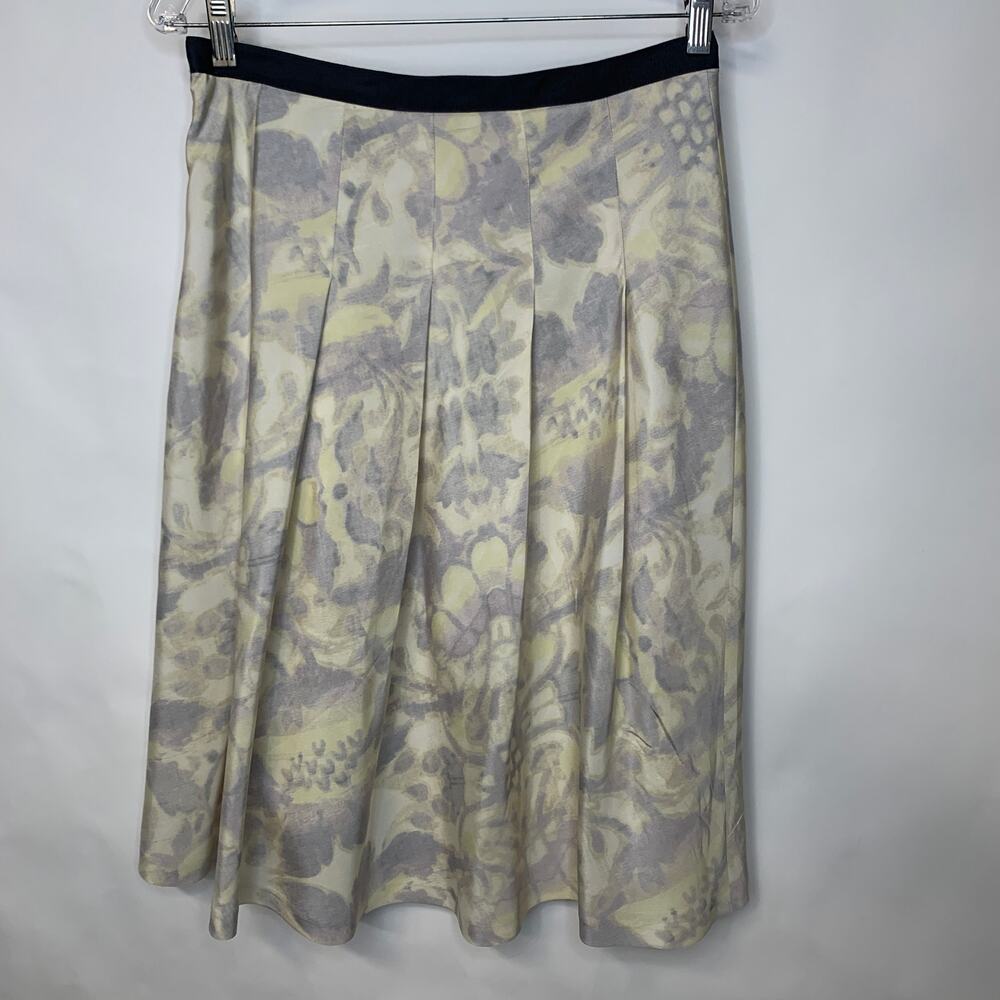 Ann Taylor Cream Watercolor Wide Pleat Skirt Gray Band ? Sz Medium 30" waist